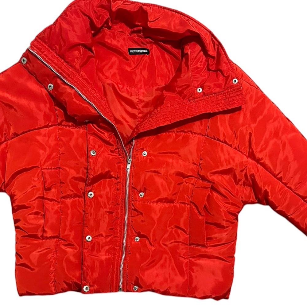 Pretty Little Thing Red Puffer Jacket - Picture 3 of 6
